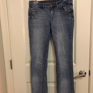 Delia’s 7 Short Skinny Jeans